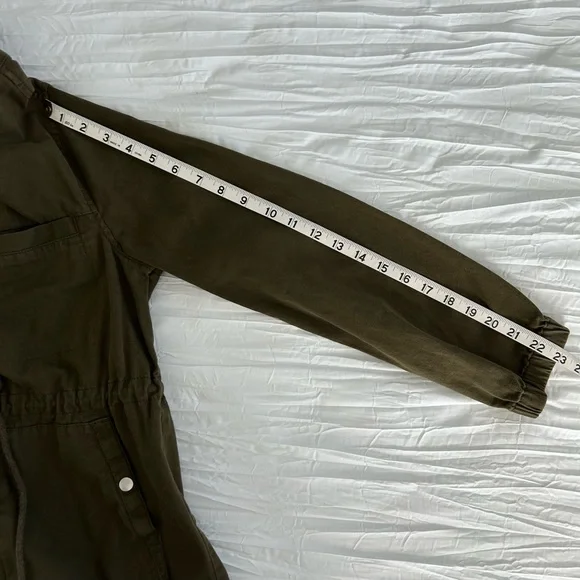 OLD NAVY Women’s Field Utility Jacket Olive Green Mock Collar Drawstring Waist M - Picture 11 of 11